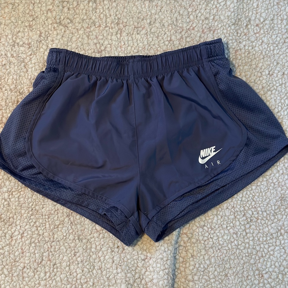 Women’s Nike dry, fit running shorts, size medium